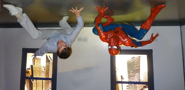 VK & Spiderman in Madame Tussaud museum